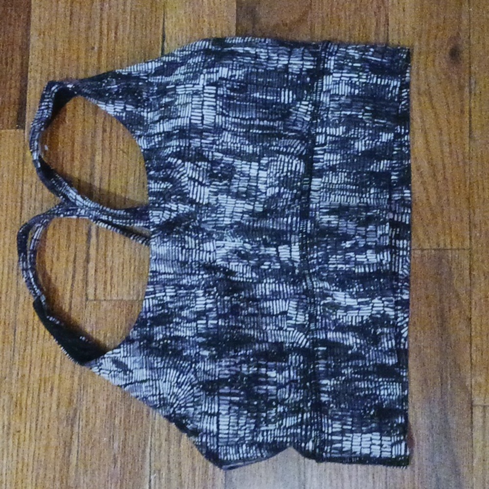 Lululemon sport bra